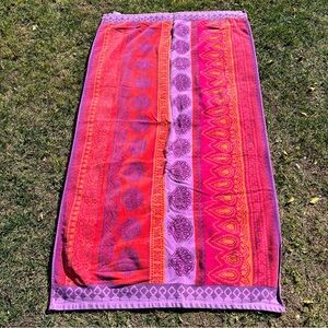 Kirkland Colorful Seashell Egyptian Cotton Large Beach Towel Pink Purple 37x67